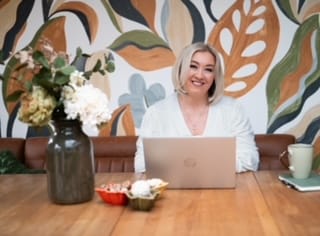 Home 3 Welcome to UK Therapy Guild